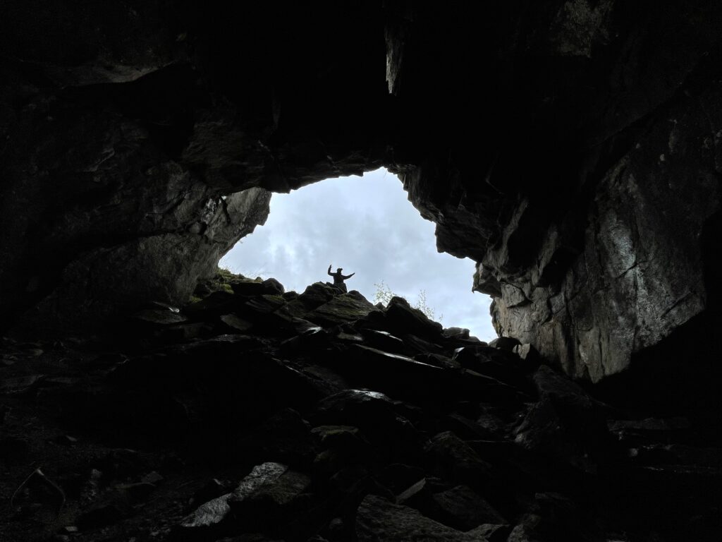 Resshola-Norge-Norway-Norwegen-Hoehle-Cave