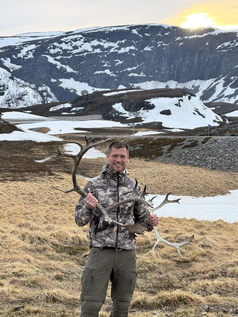 Rentier Abwurfstange Antlers Caribou Norway Norwegen Norge Sami Collecting sammeln finden suchen.jpeg